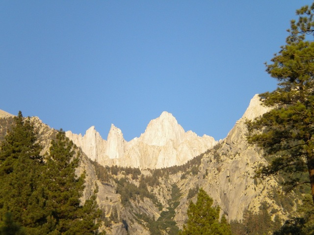 Mt Whitney, Sierra Nevada, Kalifornia - 4421 m