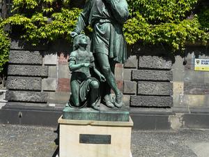 Wrocław, figura Michała Anioła 