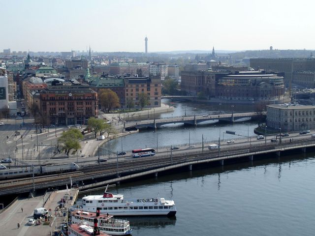 Widok na miasto  z Stadshuset