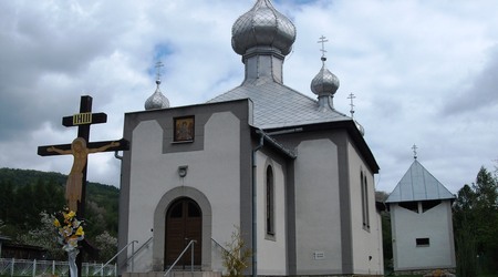 prawosławna cerkiew murowana