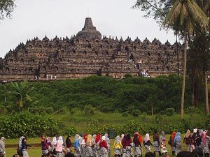 świątynia Borobudur    750 850 r n e
