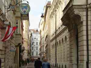 Jedna z uliczek Wiednia 