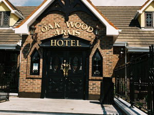 Hotel Oak Wood Arms