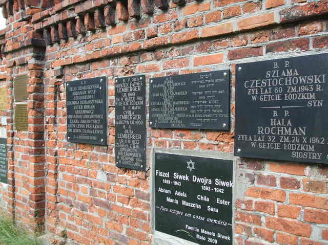 Ściana cmentarza