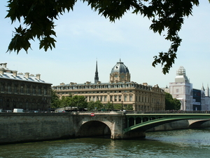Paris st michel 26