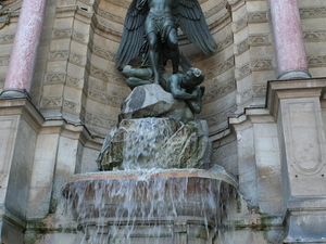 Paris st michel 32