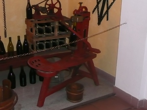 Châteauneuf-du-Pape - w muzeum winiarstwa 4