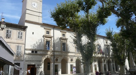 St-Remy-de-Provence - Hotel de Ville 1