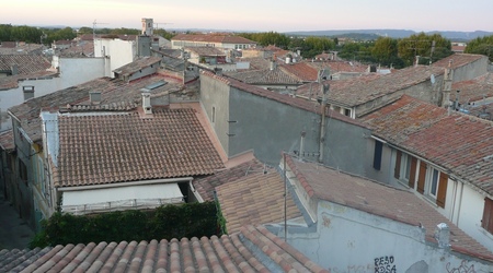 Arles - ponad dachami starego miasta 1