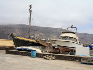 Caleta del sebo -La Graciosa, drewniany maszt