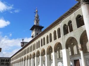 Meczet Omajjadów - dziedziniec