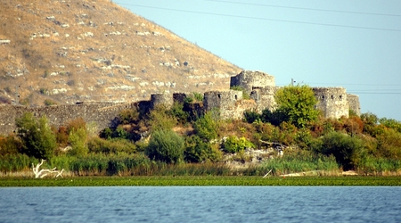 Vranjina ruiny fortecy Lesendro