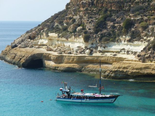 łódź w Cala Pulcino