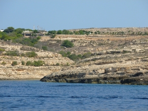 Na tym zdjęciu Cala Creta i wyżej camping