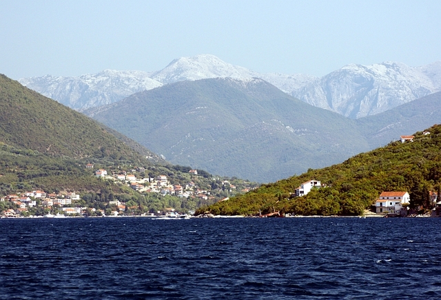 Boka Kotorska - widok od strony Herceg Novi