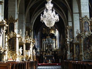 9 wnętrze katedry