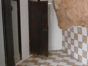 łazienka przy skale