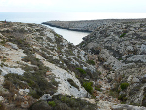 Cala Galera - kamienista zatoka