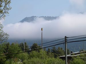Poranne mgły w dolinie Czokhor
