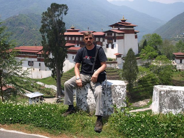 Trongsa Dzong w miasteczku Trongsa i ja