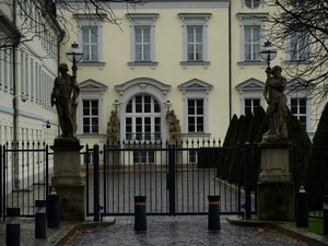 5 Schloss Bellevue