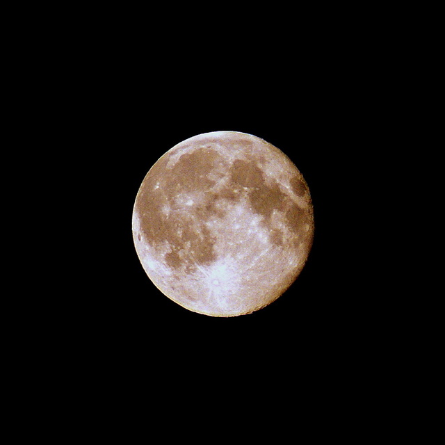 Księżyc 1 dzień po pełni
