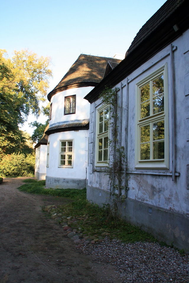 dwór w Koszutach