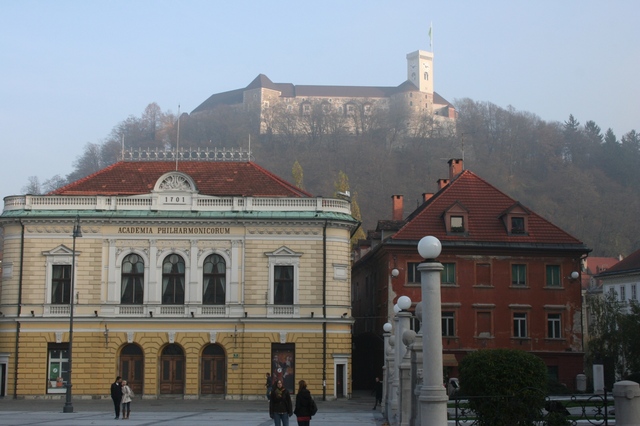 532964 - Ljubljana