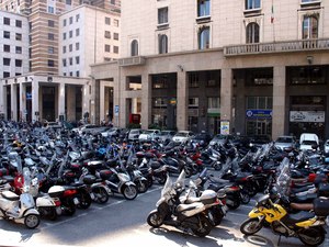 6 Genua - Motorki i skuterki