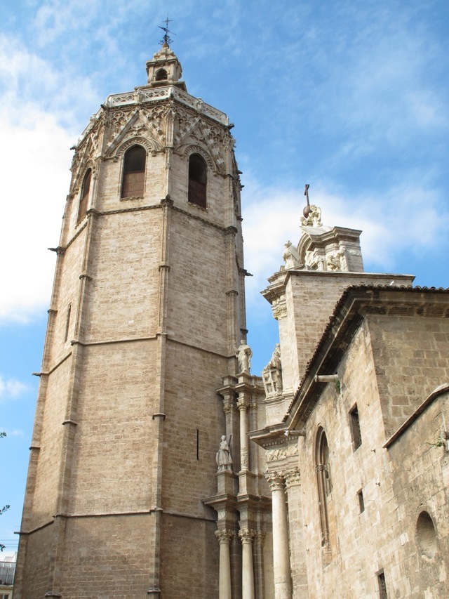 Wieża Miguelete