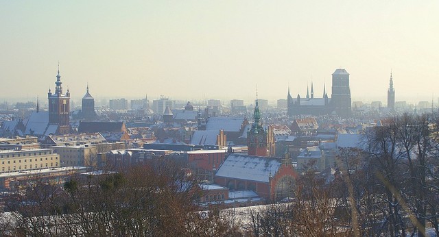 Panorama Gdańska w zimowej scenerii