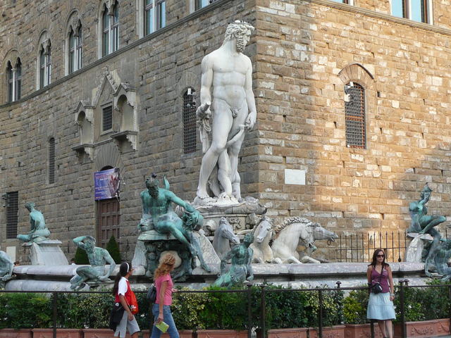 Fontanna Neptuna przed Palazzo Vecchio