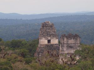 Ruiny w zieleni - Templo I i II