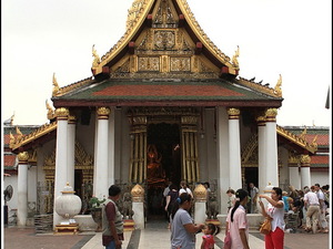 Wat Mahathrat