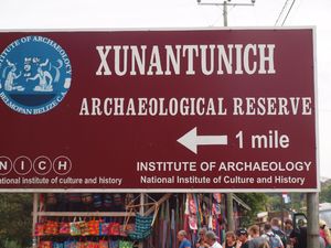 Ośrodek Majów Xunantunich