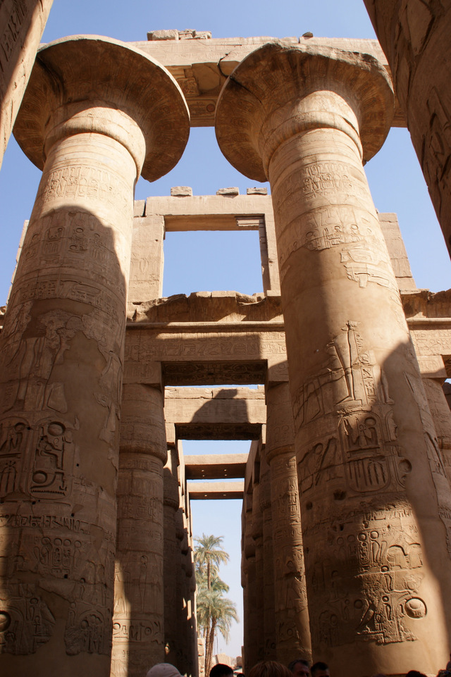 Luxor - Świątynia na Karnaku 01 11 152