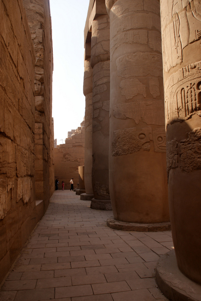 Luxor - Świątynia na Karnaku 01 11 186