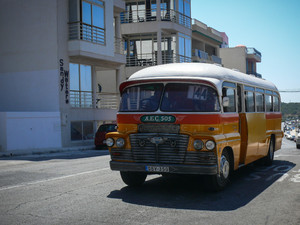 Autobus 2