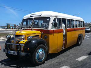 Autobus 6