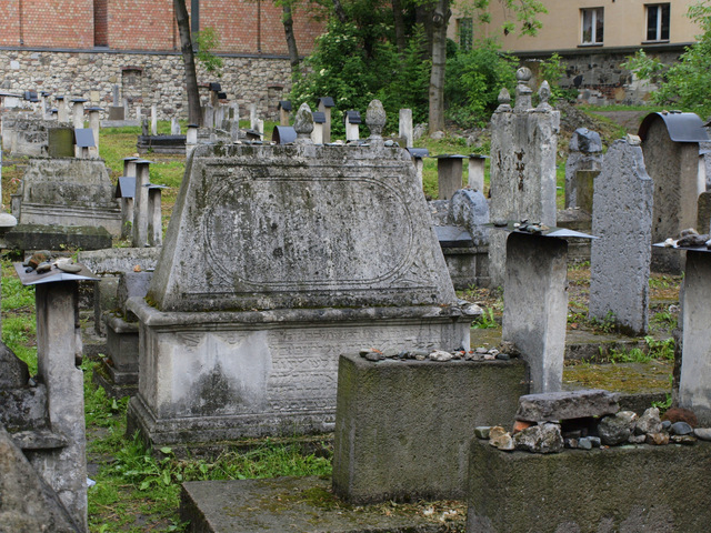 cmentarz przy synagodze Remuh