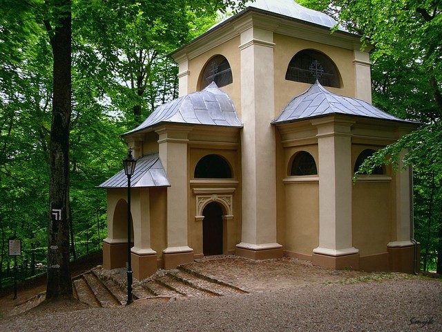 Kapliczka XI. Dom Piłata
