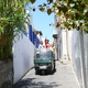 Trójkołowce na uliczkach Stromboli