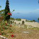 Cmentarz z widokiem na wyspy