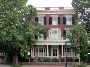 Richmond (VA)