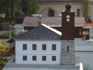 Park miniatur  - pałac myśliwski w Wiśle