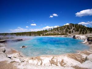 Midway Geyser Basin