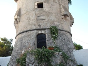 średniowieczna wieża