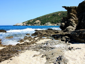 Kalamos- sterczące skały
