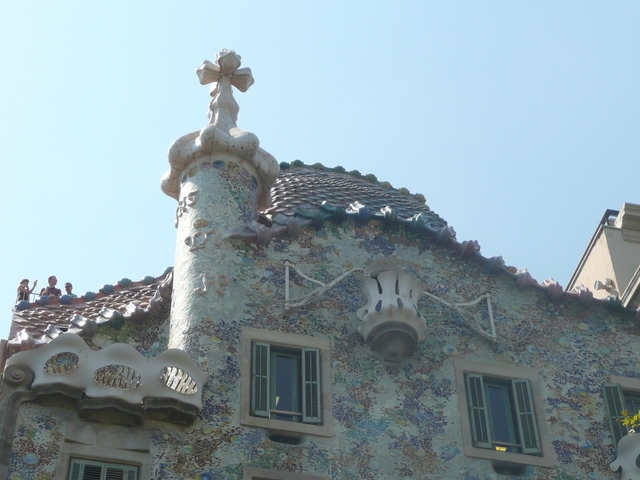 Łuska smoka na dachu Casa Batlló