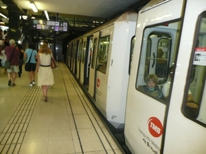 Na peronie metra 1